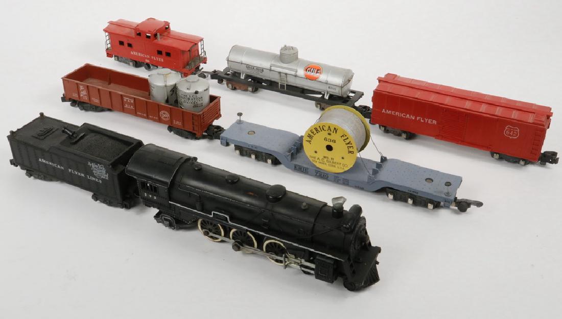 (6) VINTAGE S GAUGE MODEL TRAIN CARS: Group of (6) American Flyer S Gauge Model Train Cars, ca. 1950s, including: Locomotive and tender 293, New York, New Haven and Hartford, 3" high, 16 1/4" long, surface paint losses; Erie depressed fla