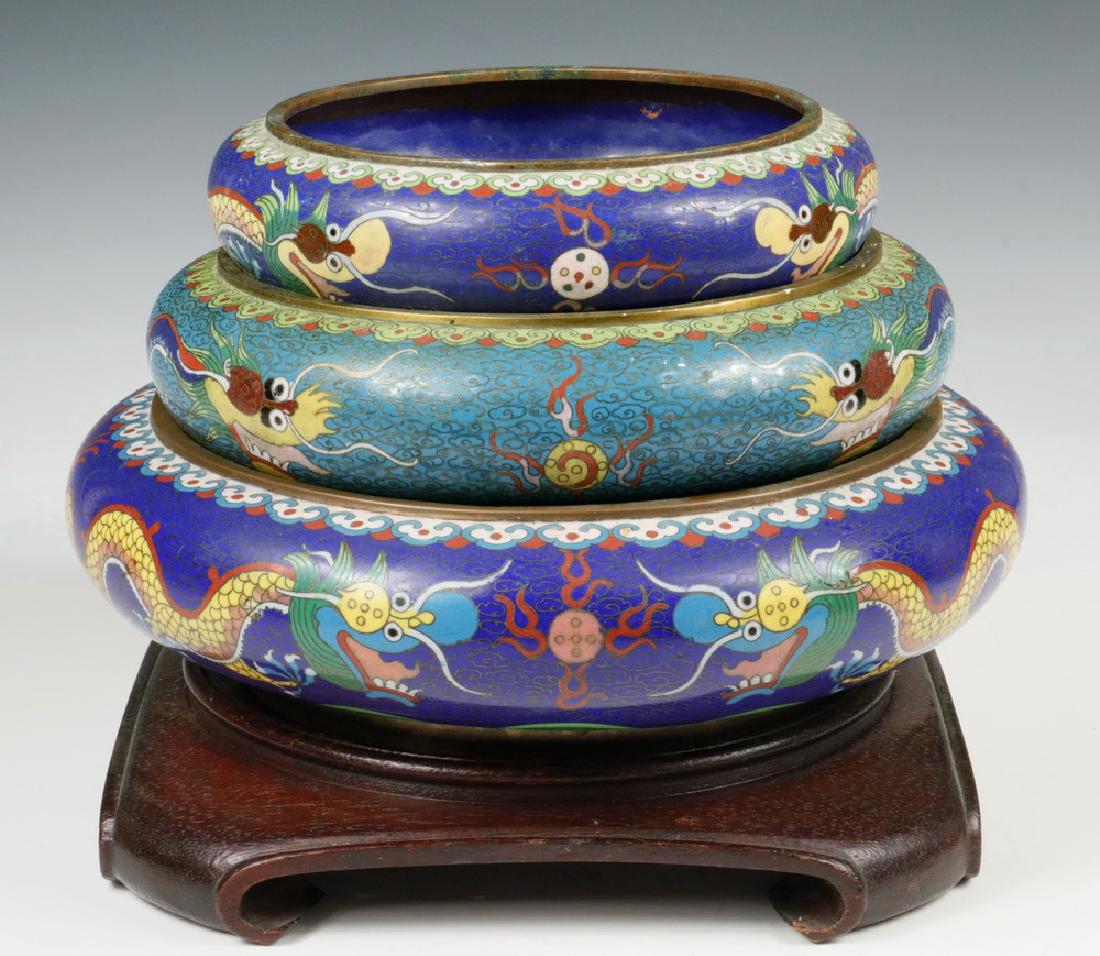 (3) CHINESE CLOISONNE BOWLS ON STAND (1 of 2)
