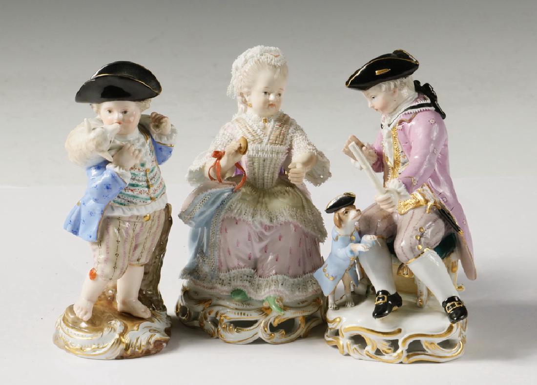 (3) SMALL MEISSEN FIGURES: Collection of (3) Small Meissen Figurines, late 19th - early 20th c., all on gilt decorated bases with underglaze blue crossed swords mark on base, including: Seated lady holding a castanet in a lacy
