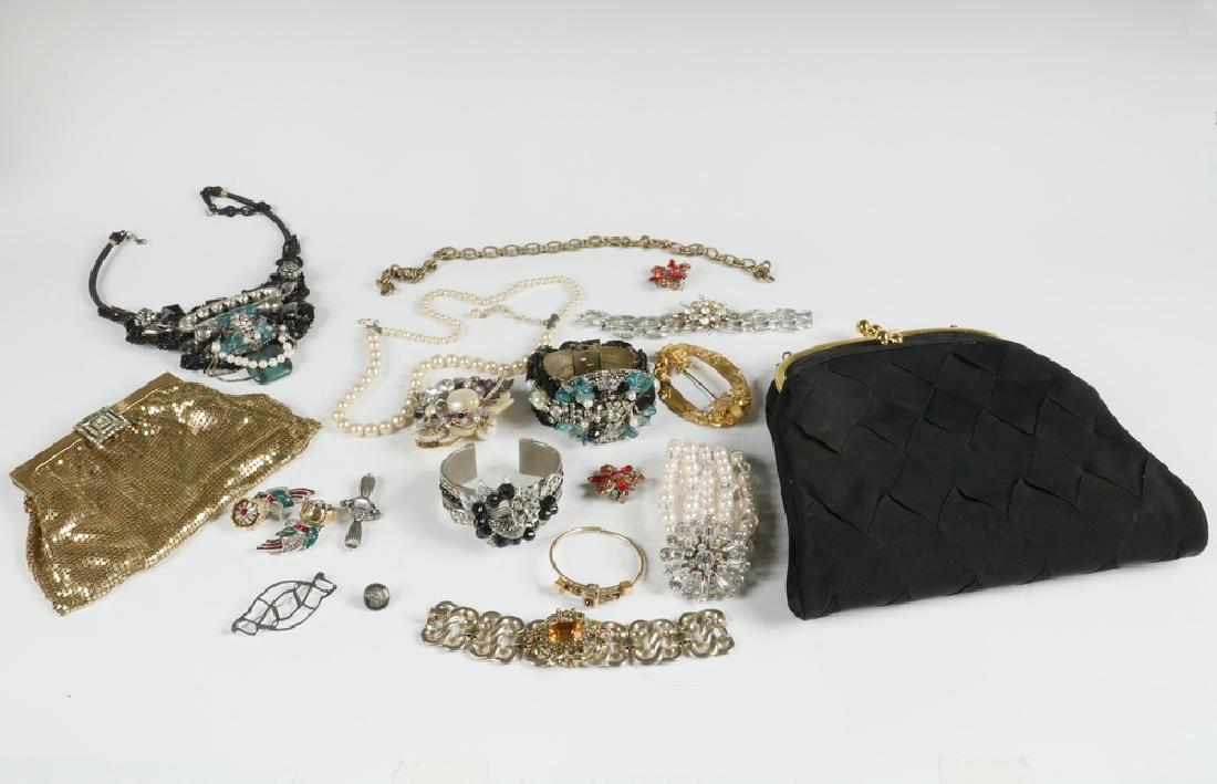 (16 PCS) COSTUME JEWELRY & PURSES (1 of 1)