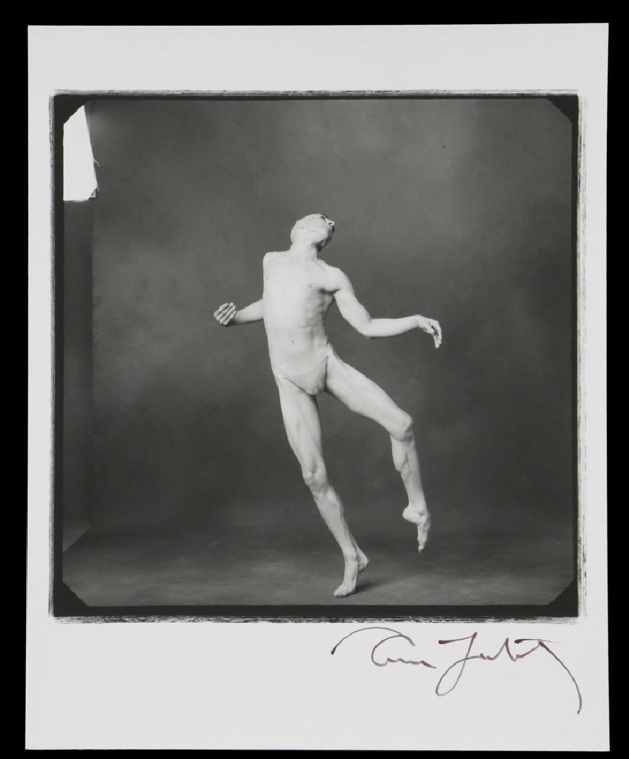 ANNIE LIEBOVITZ (CT/NY, 1949 - ) (1 of 2)