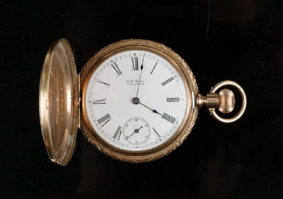 WALTHAM LADY'S PENDANT WATCH (1 of 5)