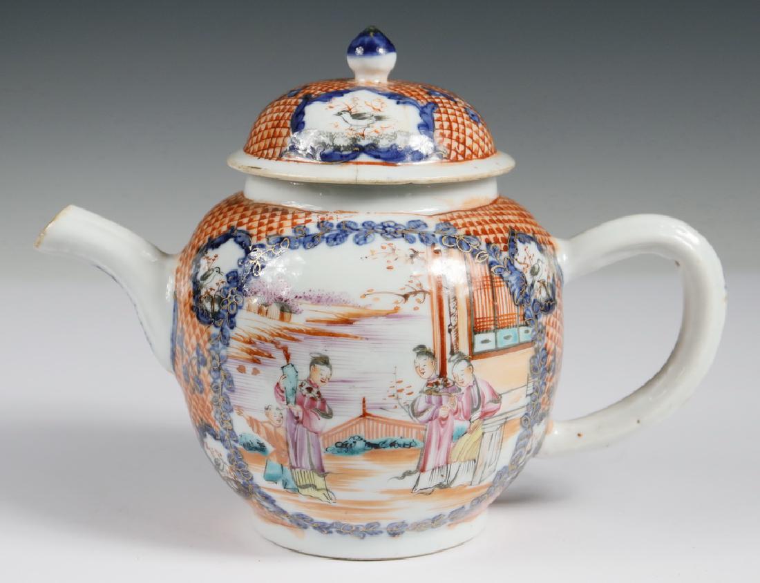 CHINESE EXPORT PORCELAIN TEAPOT (1 of 4)