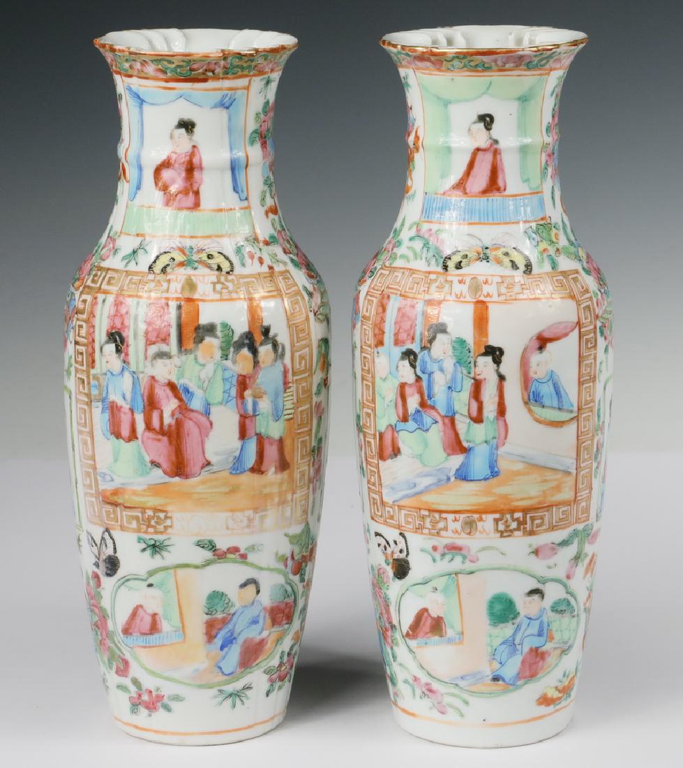 PR CHINESE EXPORT PORCELAIN VASES (1 of 2)