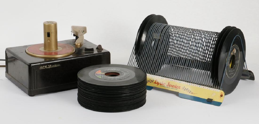 VINTAGE RCA VICTOR RECORD PLAYER & (41) RECORDS (1 of 1)