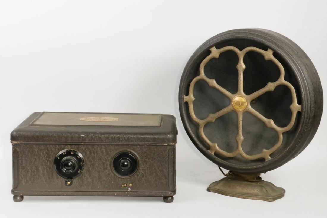 ATWATER KENT TABLETOP RADIO & SPEAKER (1 of 5)