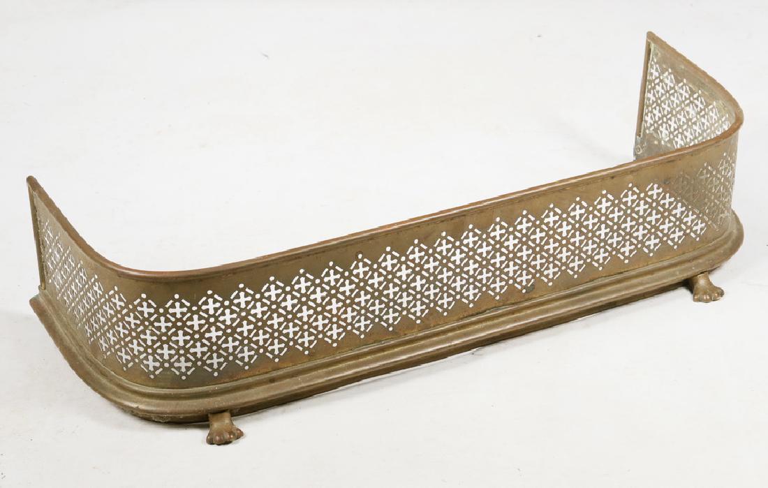 FIREPLACE FENDER (1 of 1)