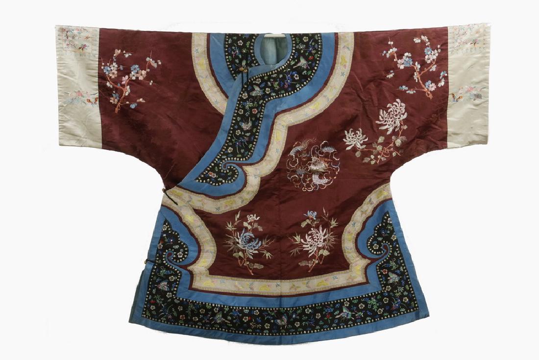 CHINESE SILK ROBE