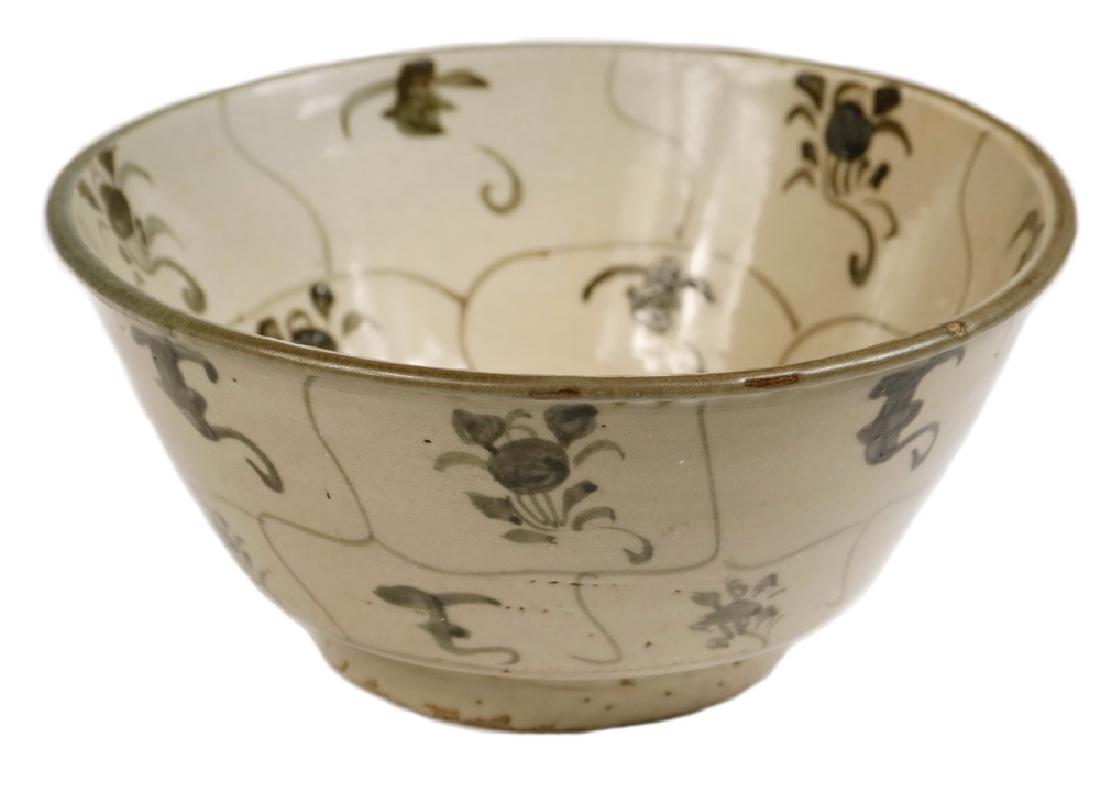 VIETNAMESE GLAZED CERAMIC BOWL: Vietnamese Ceramic Bowl, inverted bell shape with leafy floral decoration in the style of 15th c. pieces from the Hoi An shipwreck hoard, 3" high, 6 1/4" diam. Base edge manufacturing imperfection (no
