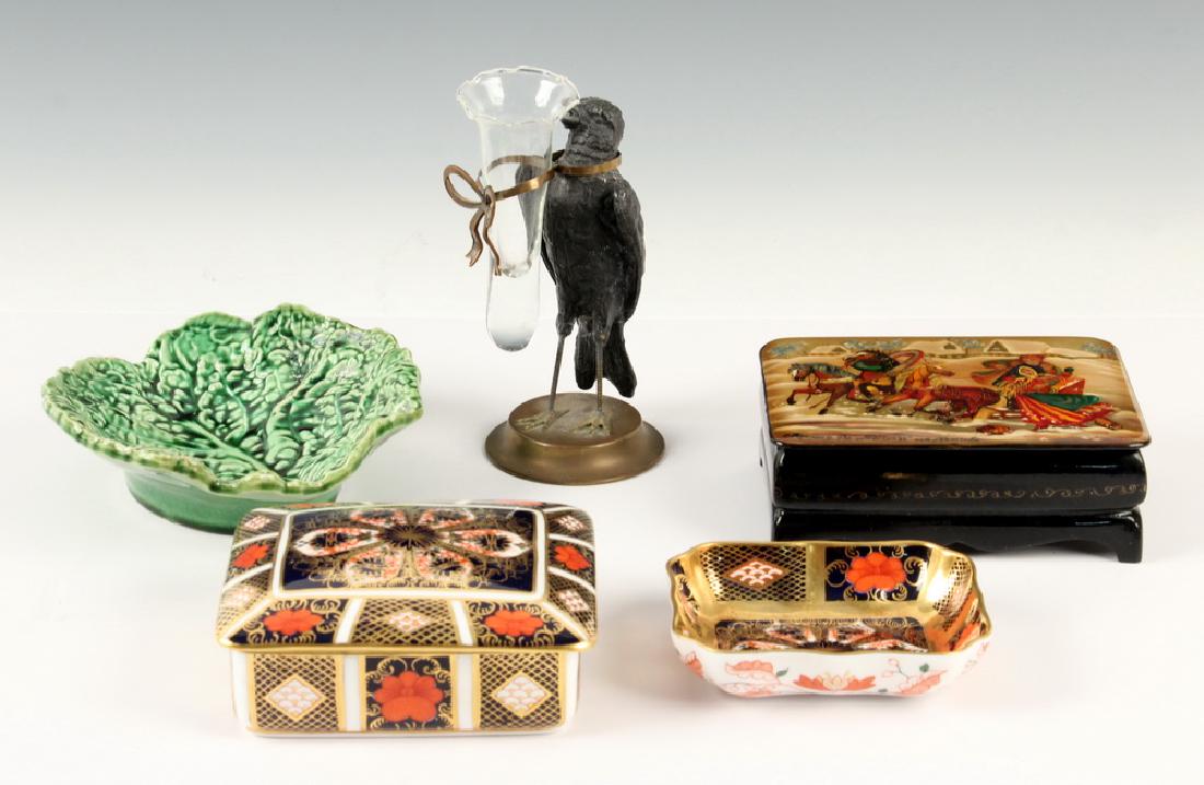(5) DECORATIVE OBJECTS: Collection of (5) Decorative Accessories, including: Russian hand painted lacquered hinged lid trinket box, with artist's signature and title in Cyrillic, 1 3/4" high, 4 3/4" x 3 1/4"; Royal Crown Der