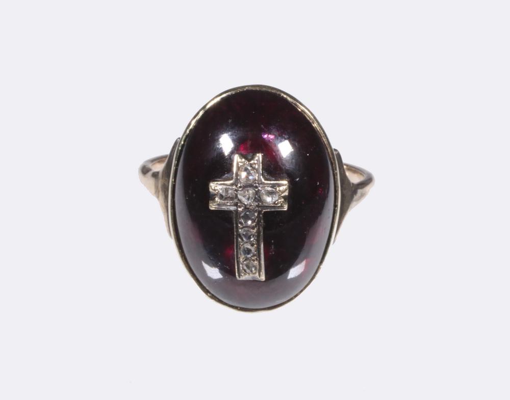 CABOCHON GARNET RING (1 of 1)
