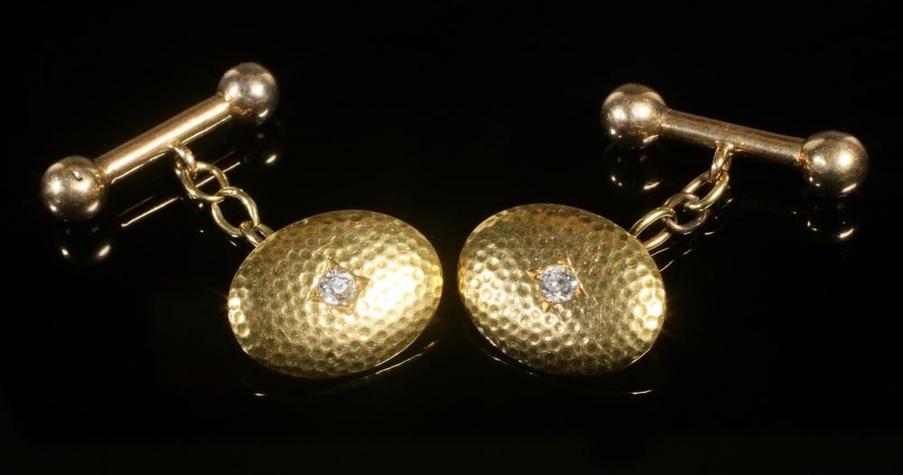 DIAMOND CUFFLINKS (1 of 2)