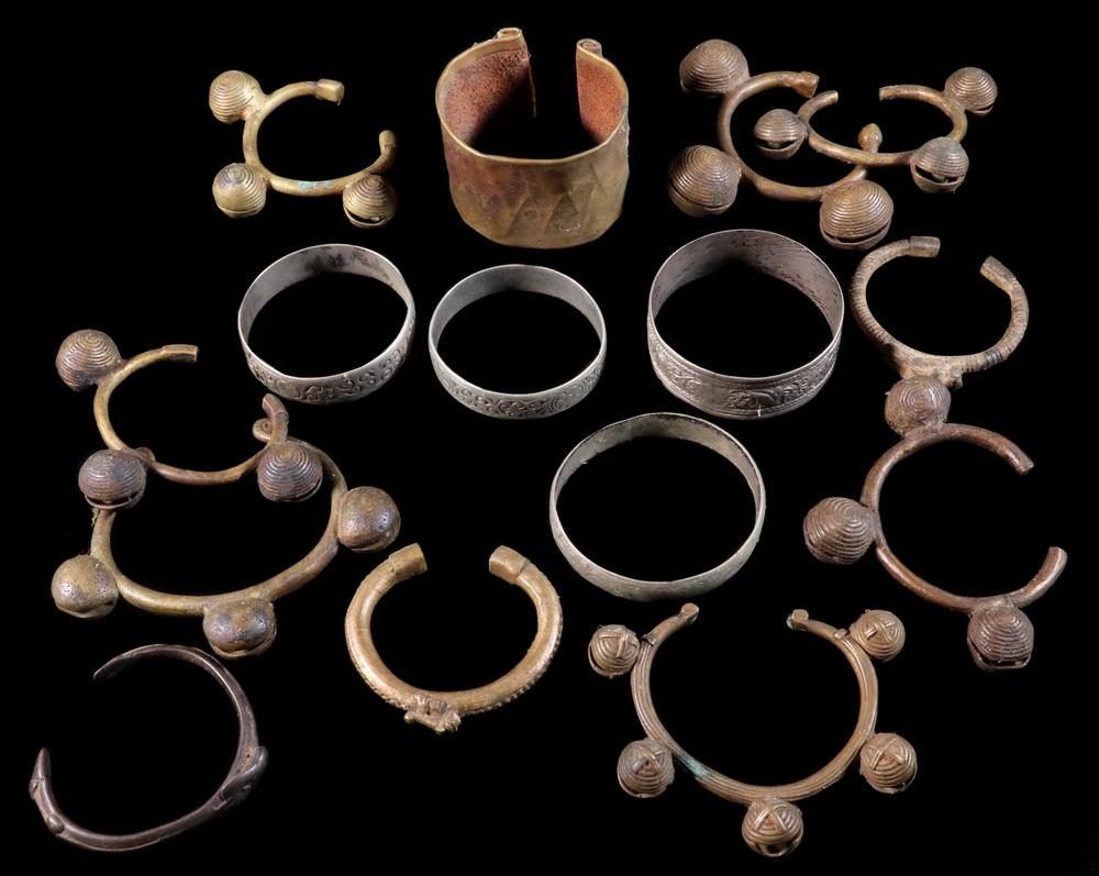 (14) AFRICAN BRASS, BRONZE OR SILVER BRACELETS (1 of 5)