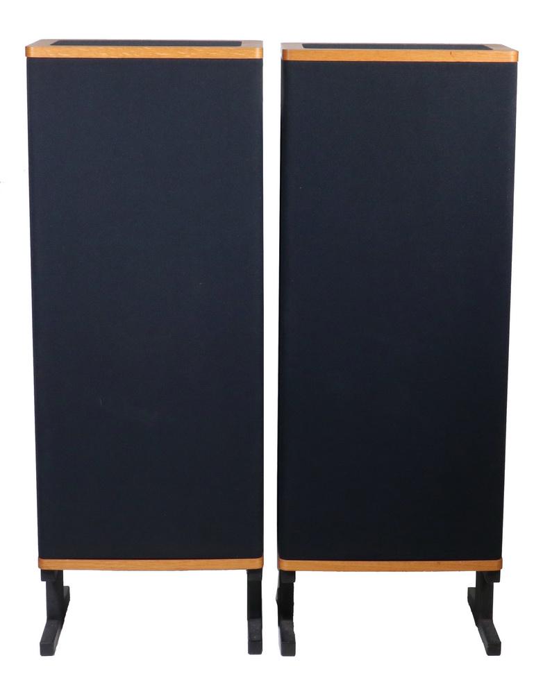 PR OF VANDERSTEEN MODEL 2 TOWER SPEAKERS: Fine Pair of Vandersteen Audio Speakers in Golden Oak and black fabric, Vandersteen Audio, Hanford, Cal. s/n 17168c & 17169c, 43" x 16" x 10 1/4". Fine condition. Provenance: From a waterfront estate,