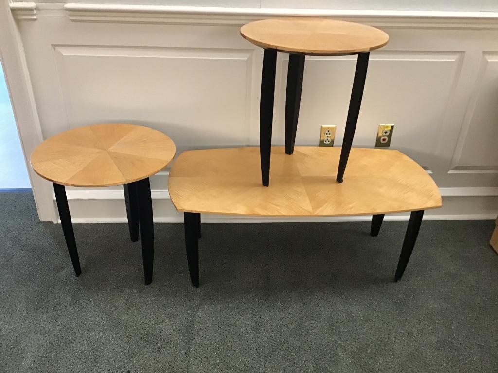 3 END TABLES: Three (3) piece lot of end and coffee tables with geometric cut figured maple tops, set on metal legs with black powder coating.