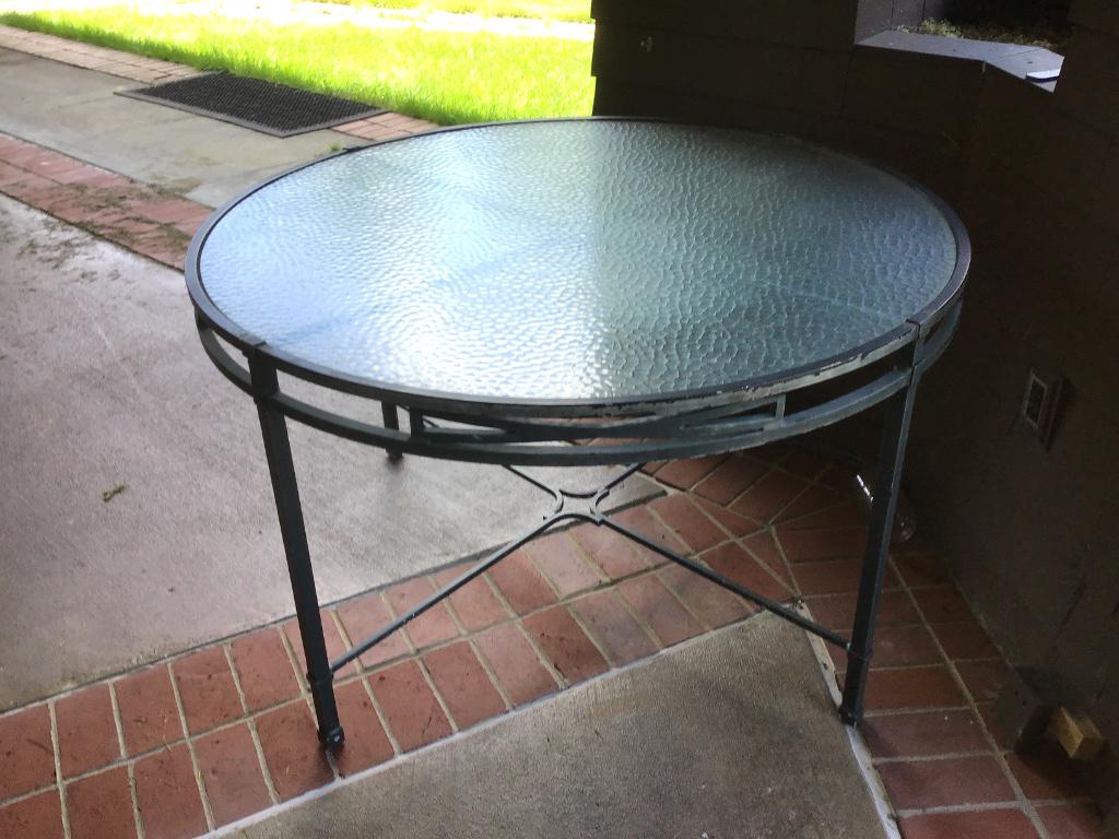 BROWN JORDAN PATIO TABLE: 48" round patio table with glass top, no chairs, by Brown Jordan.
