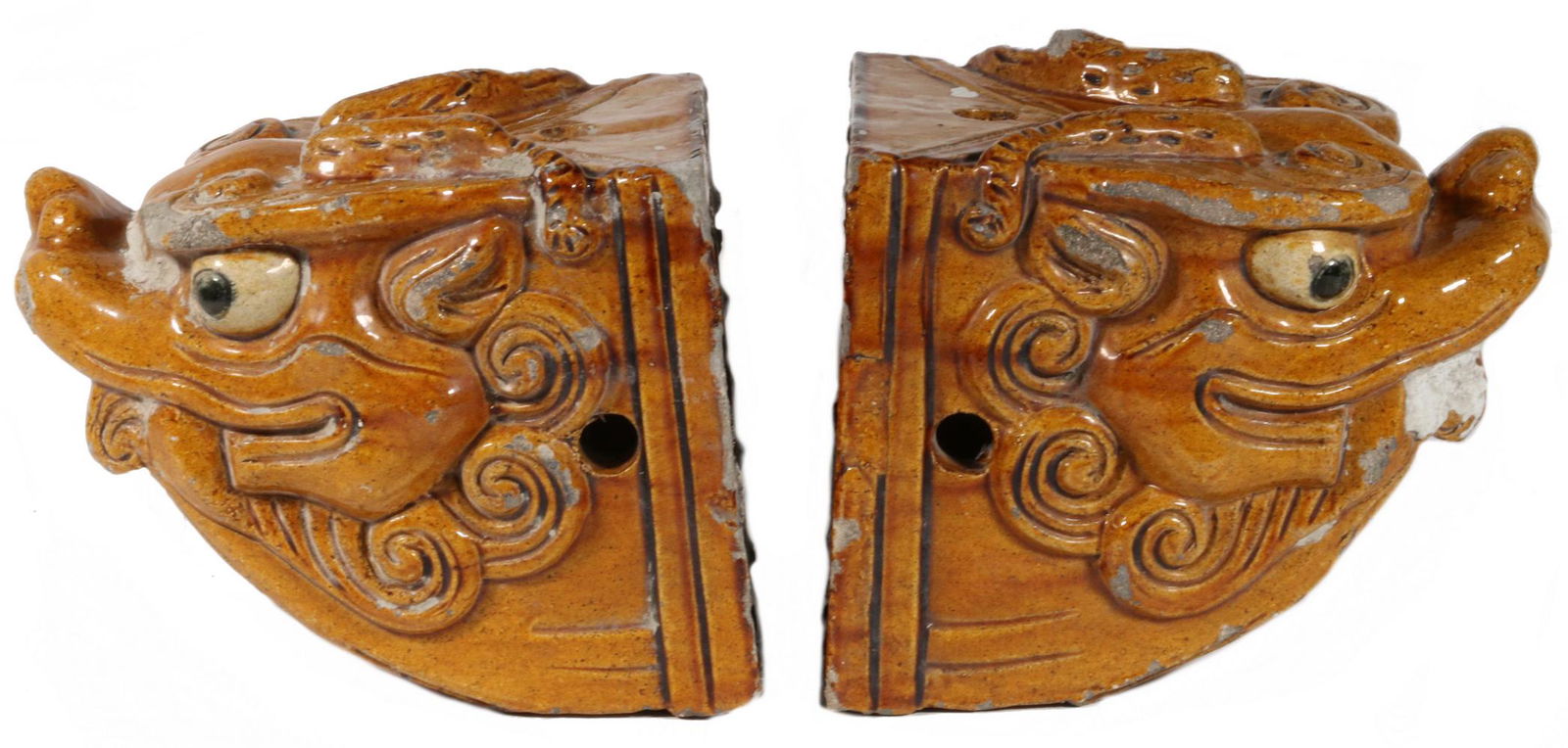 PR OF LATE MING/EARLY QING CHINESE DRAGON HEAD ROOF (1 of 2)