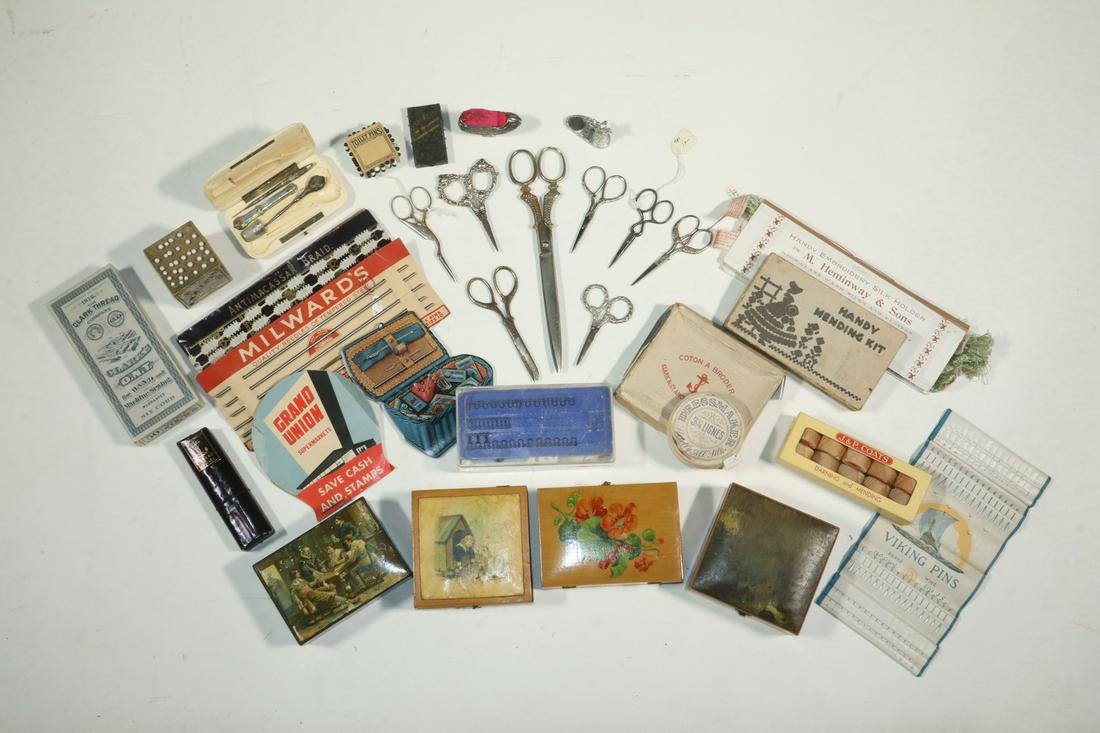 (31 PC) SEWING ITEMS COLLECTION: Lot of (31) Assorted Antique & Vintage Sewing Accessories, incl: French cased enameled and gilded silver necessaire sewing kit with needle case, thimble, stiletto, bodkin, (missing scissors and awl), 