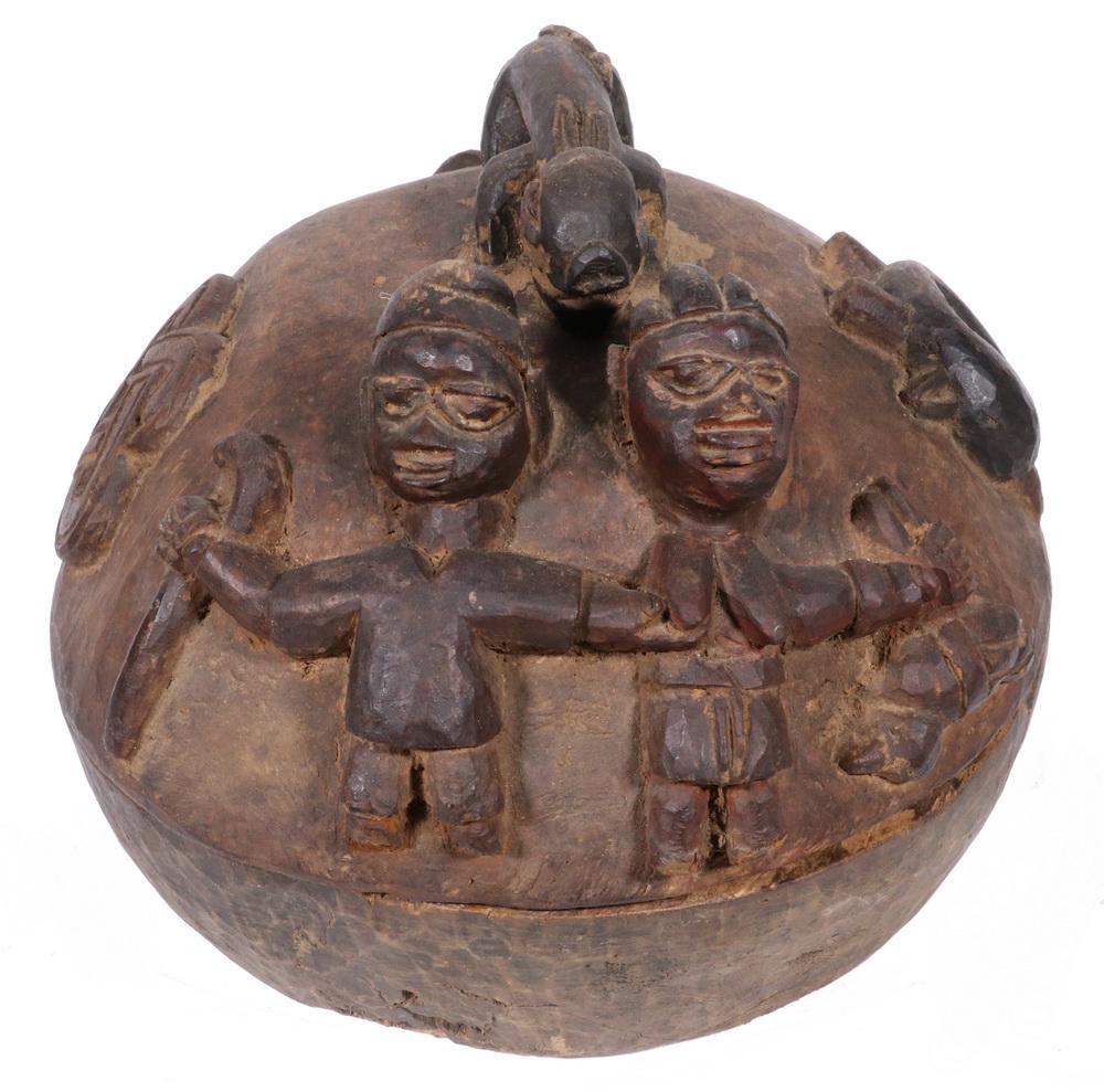 ROUND YORUBA COVERED BOWL (1 of 5)