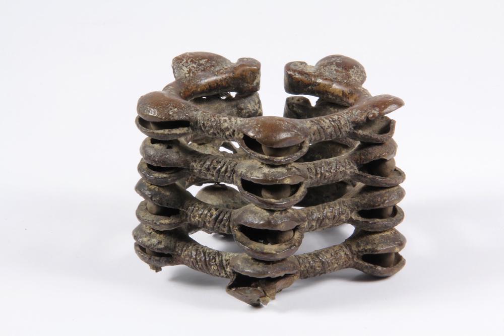 AFRICAN BRONZE BRACELET (1 of 5)
