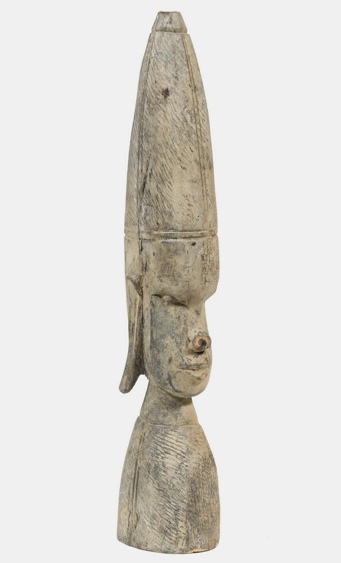 AFRICAN WOOD CARVING (1 of 4)