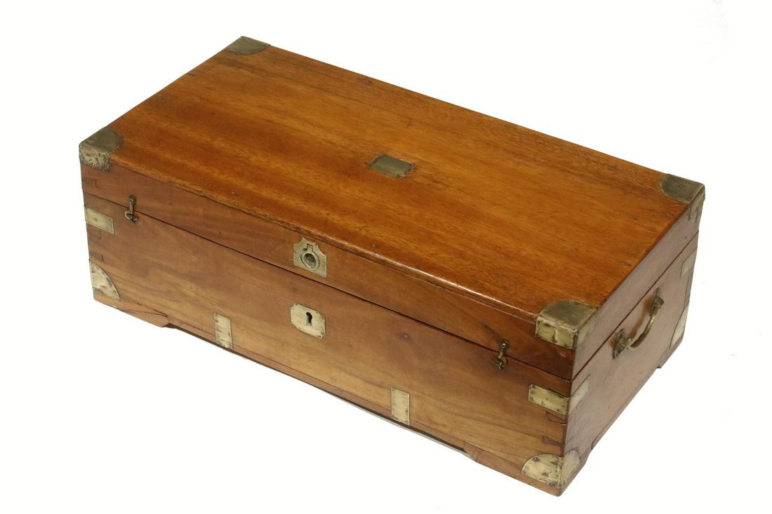 CAMPHORWOOD TRUNK (1 of 2)