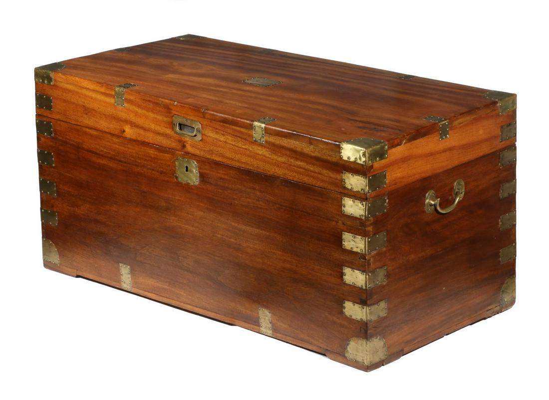 CAMPHORWOOD TRUNK (1 of 5)