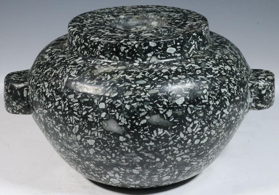 20TH C. EGYPTIAN PORPHYRY VESSEL: Large Urn rendered in Rhomb Grey-White Porphyry, with rhombic shaped phenocrysts, in squat form having large flat rim, two substantial rounded lug handles, 7 1/2" x 10" diam, plus 1" lugs. Fine condit
