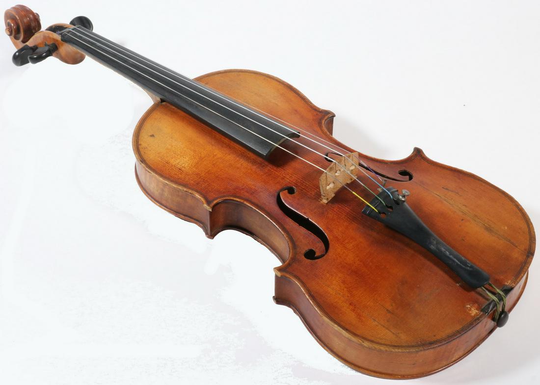 VIOLIN, ROBERT GLIER, AMERICAN, 1915: Strad copy, two part tiger maple back, sides and neck, spruce top, ebony fingerboard, tailpiece and pegs, label reads: NO. 5/ ROBERT GLIER/ OCT 1915/ VIOLIN MAKER/ THE RUDOLF WURLITZER CO./ CINCINNATI