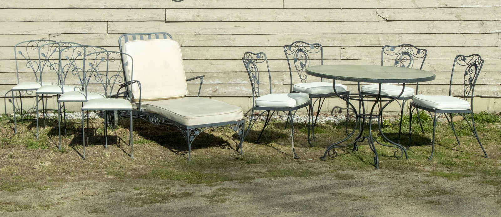 (10 PC) WROUGHT IRON PATIO SET (1 of 3)