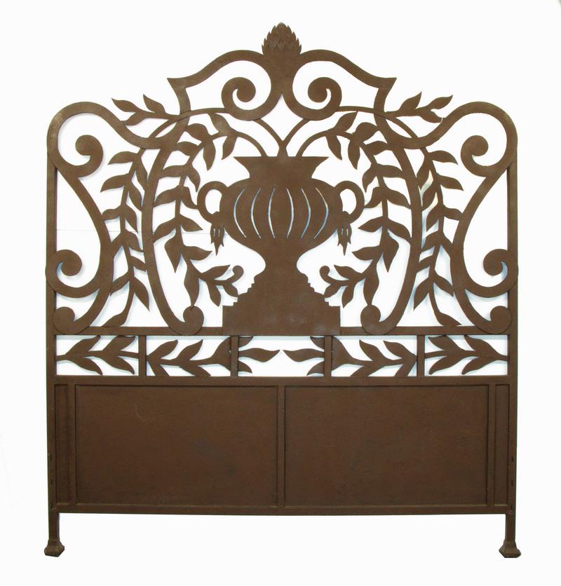 CUT STEEL IRON BED (1 of 2)