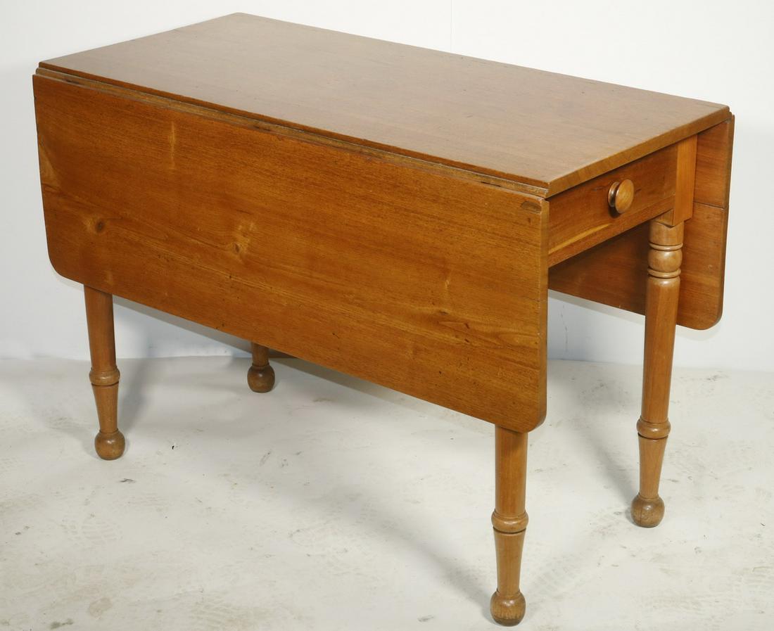 REFINISHED MAHOGANY DROP LEAF DINING TABLE (1 of 2)