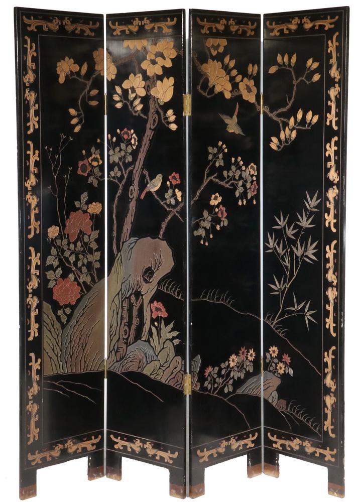 CIRCA 1950 LACQUERED CHINESE FOLDING SCREEN (1 of 2)