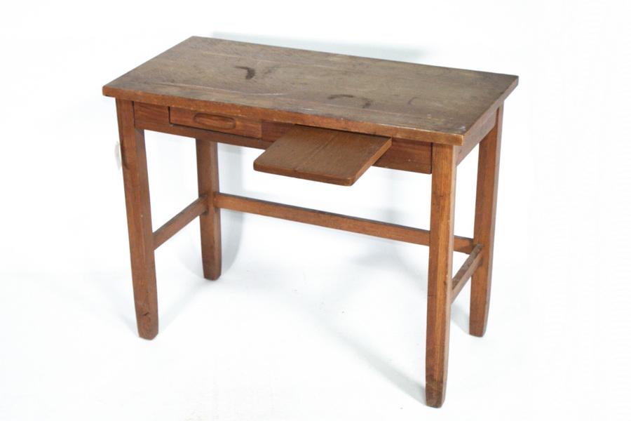 SCHOOL DESK (1 of 2)