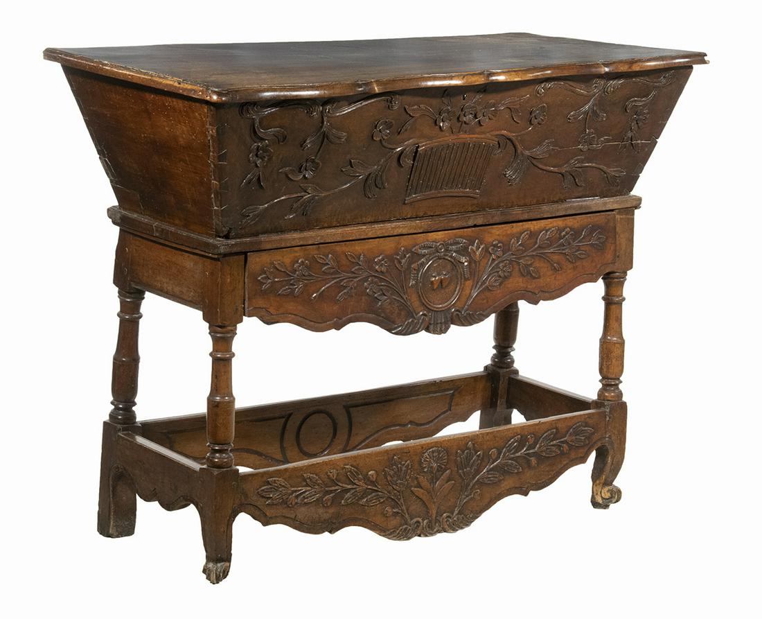 FRENCH CARVED DOUGH BOX (1 of 7)