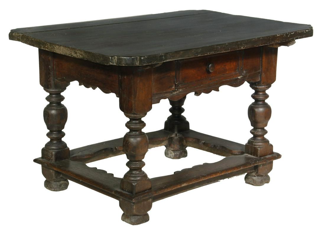EARLY TAVERN TABLE (1 of 4)