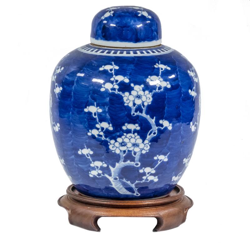 LATE QING CHINESE PORCELAIN GINGER JAR WITH ORIGINAL (1 of 8)