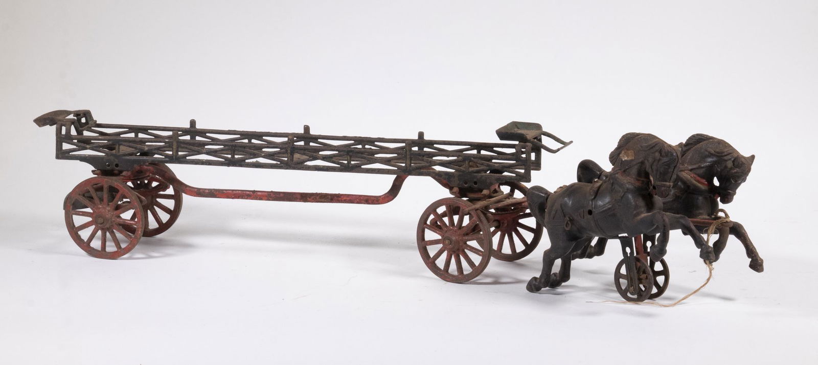 EARLY CAST IRON TOY HORSE DRAWN LADDER FIRE WAGON (1 of 3)