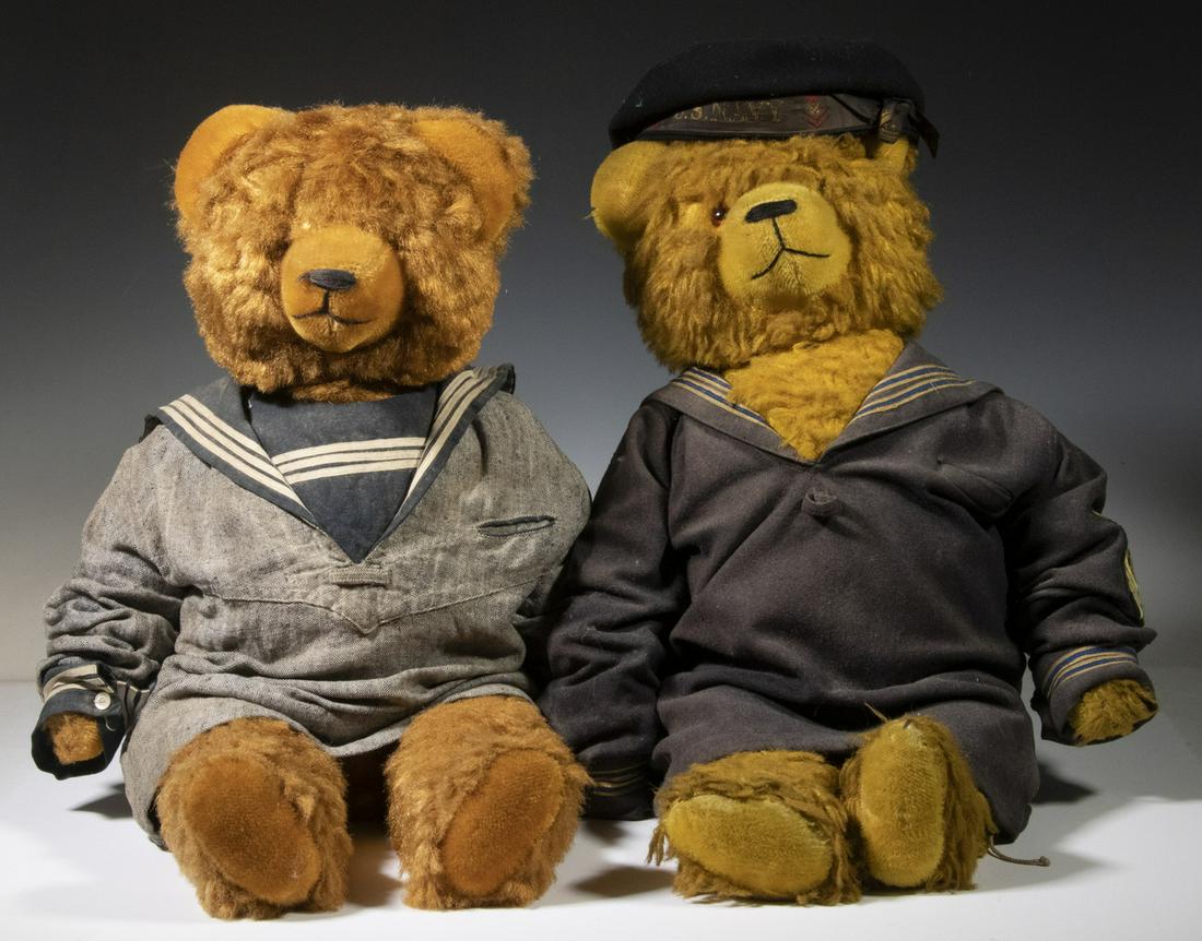 VINTAGE TEDDY BEARS (1 of 2)