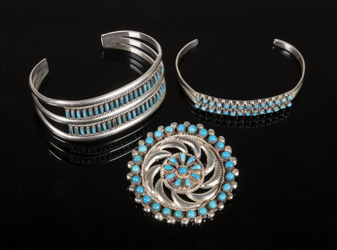3 PIECE LOT OF STERLING ZUNI JEWELRY (1 of 2)