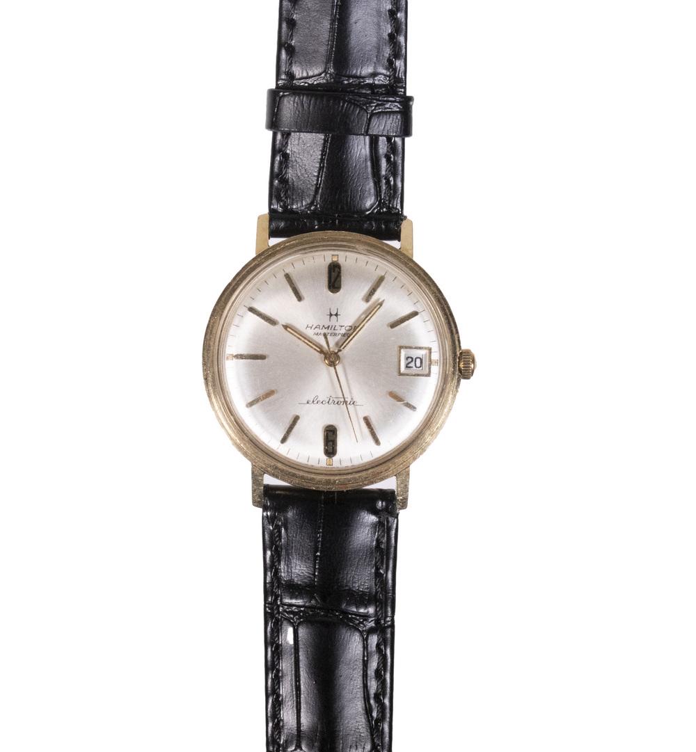 MEN'S WRISTWATCH (1 of 3)