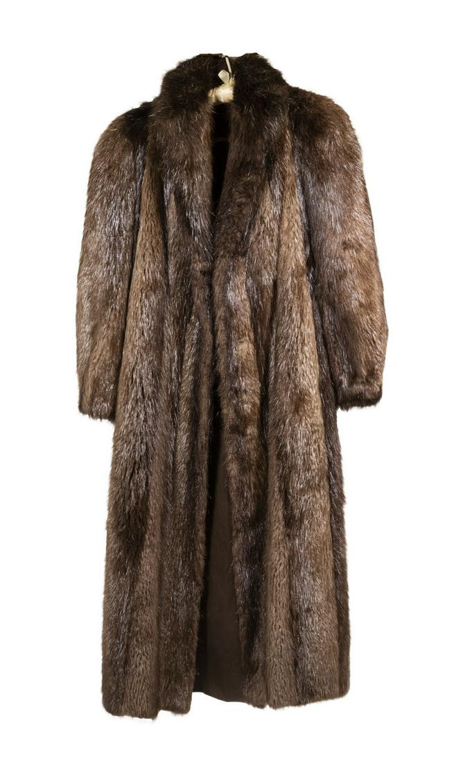 LONG HAIR FULL LENGTH BEAVER COAT (1 of 3)