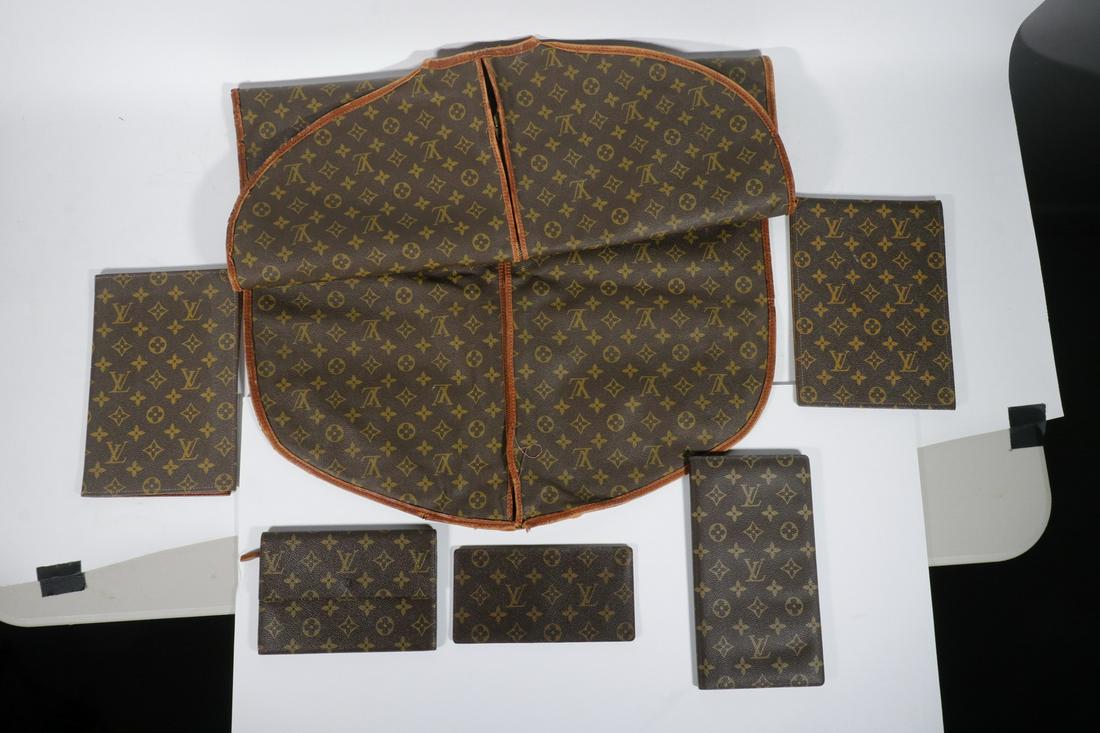 (6) LOUIS VUITTON ACCESSORIES (1 of 3)