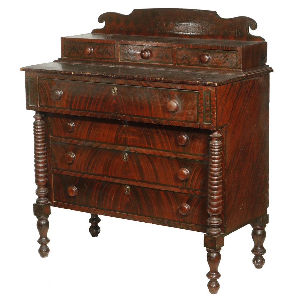 PAINT DECORATED CHEST (1 of 3)