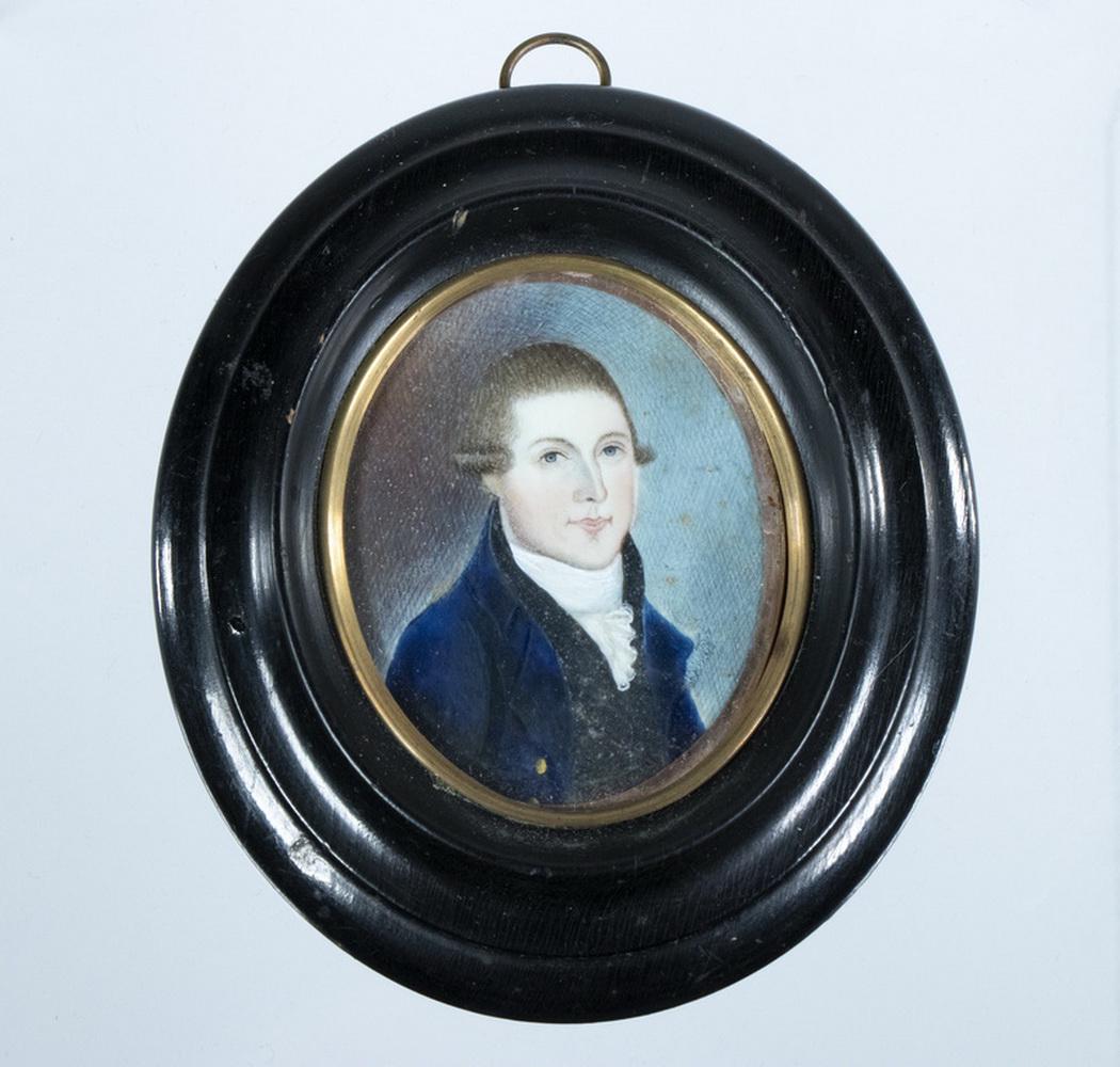 18TH C. OVAL MINIATURE PORTRAIT OF YOUNG MAN IN BLUE COAT (1 of 1)
