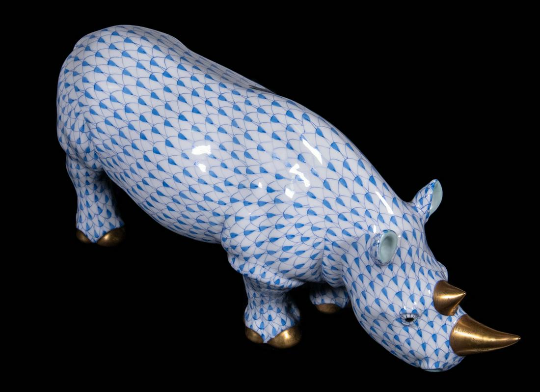 HEREND RHINOCEROS FIGURE (1 of 3)
