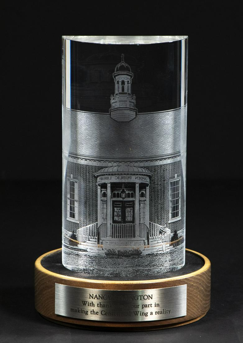 STEUBEN GLASS CUSTOM CAMDEN PUBLIC LIBRARY SCULPTURE (1 of 2)