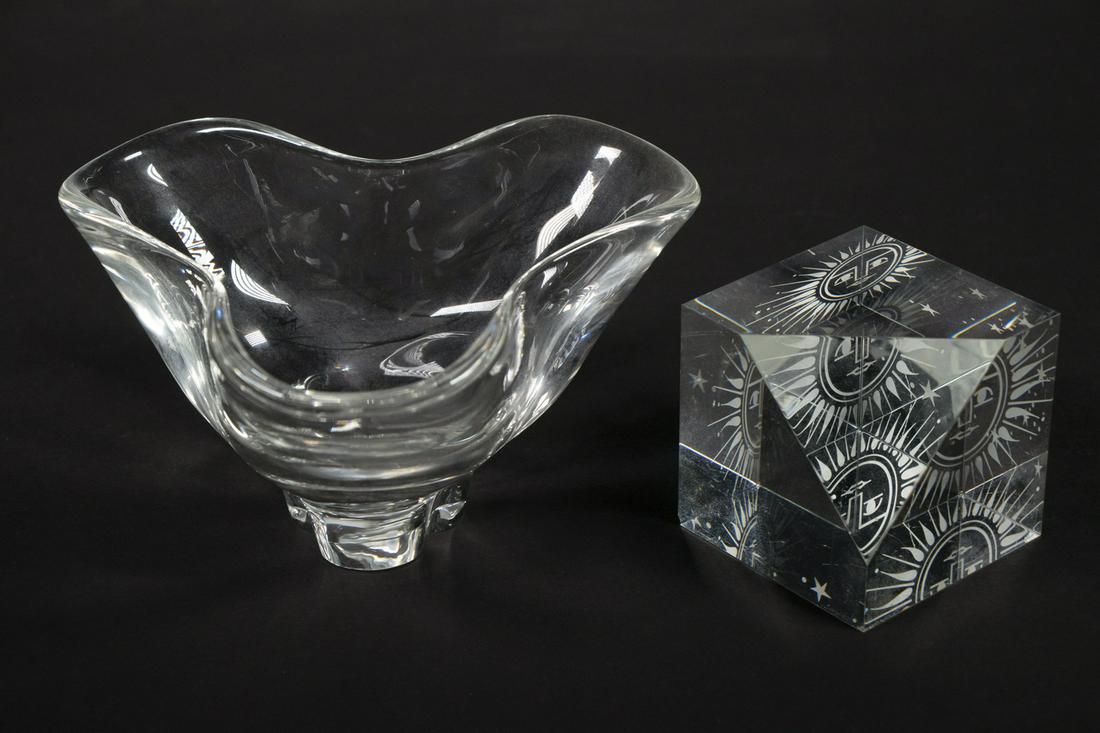 (2 PCS) STEUBEN GLASS (1 of 2)