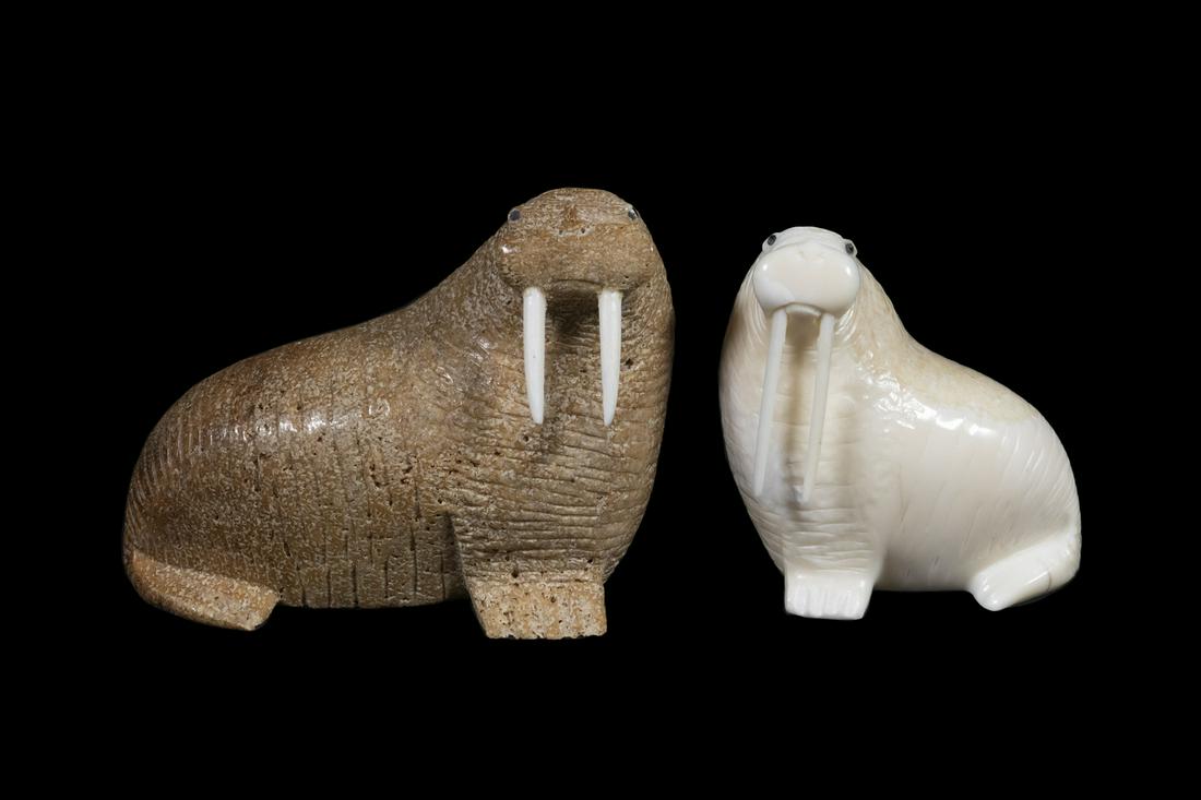 (2) INUIT SCULPTURES OF WALRUSES BY AARON OSEUK (1940-2008) (1 of 4)