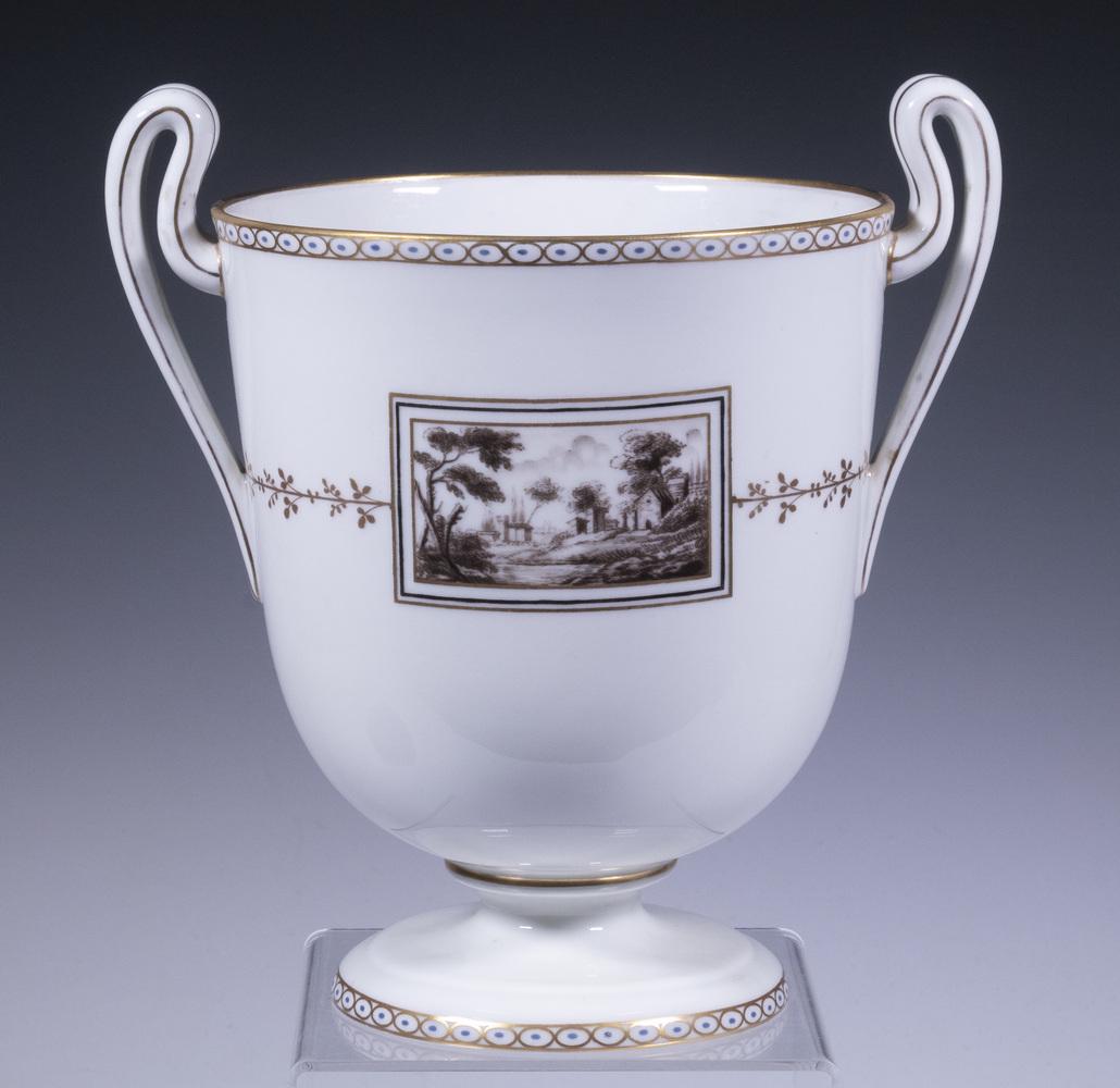 RICHARD GINORI "FIESOLE" PATTERN URN (1 of 5)
